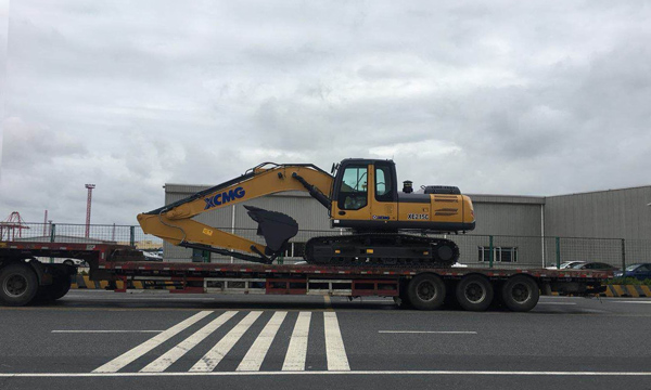 挖掘機(jī)車輛出口_非洲海運(yùn)_旭洲物流