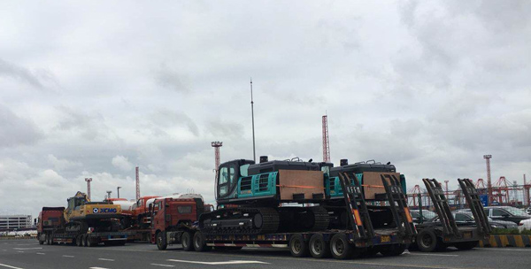 挖掘機(jī)車輛出口_非洲海運(yùn)_旭洲物流